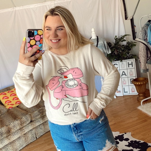 Wildfox Tops - wildfox cream call don't text vintage jumper